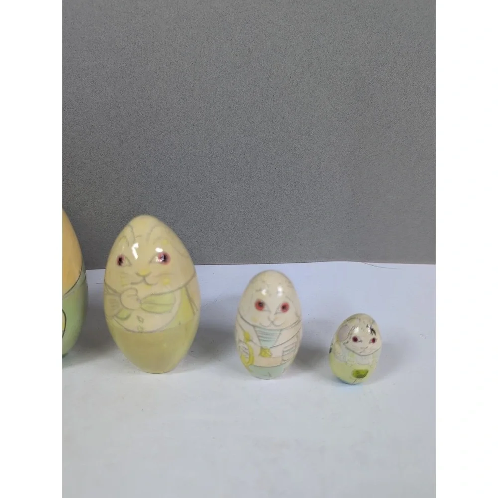 Vintage Easter Bunny Egg Matroyscka Nesting Wood Dolls Wooden Lacquer‎ Set of 5